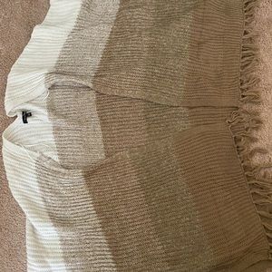 Color Block Sweater Shall